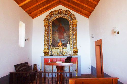 Capela da Faja da Ovelha, Madeira, Church from the inside