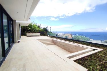 M814 Terrace