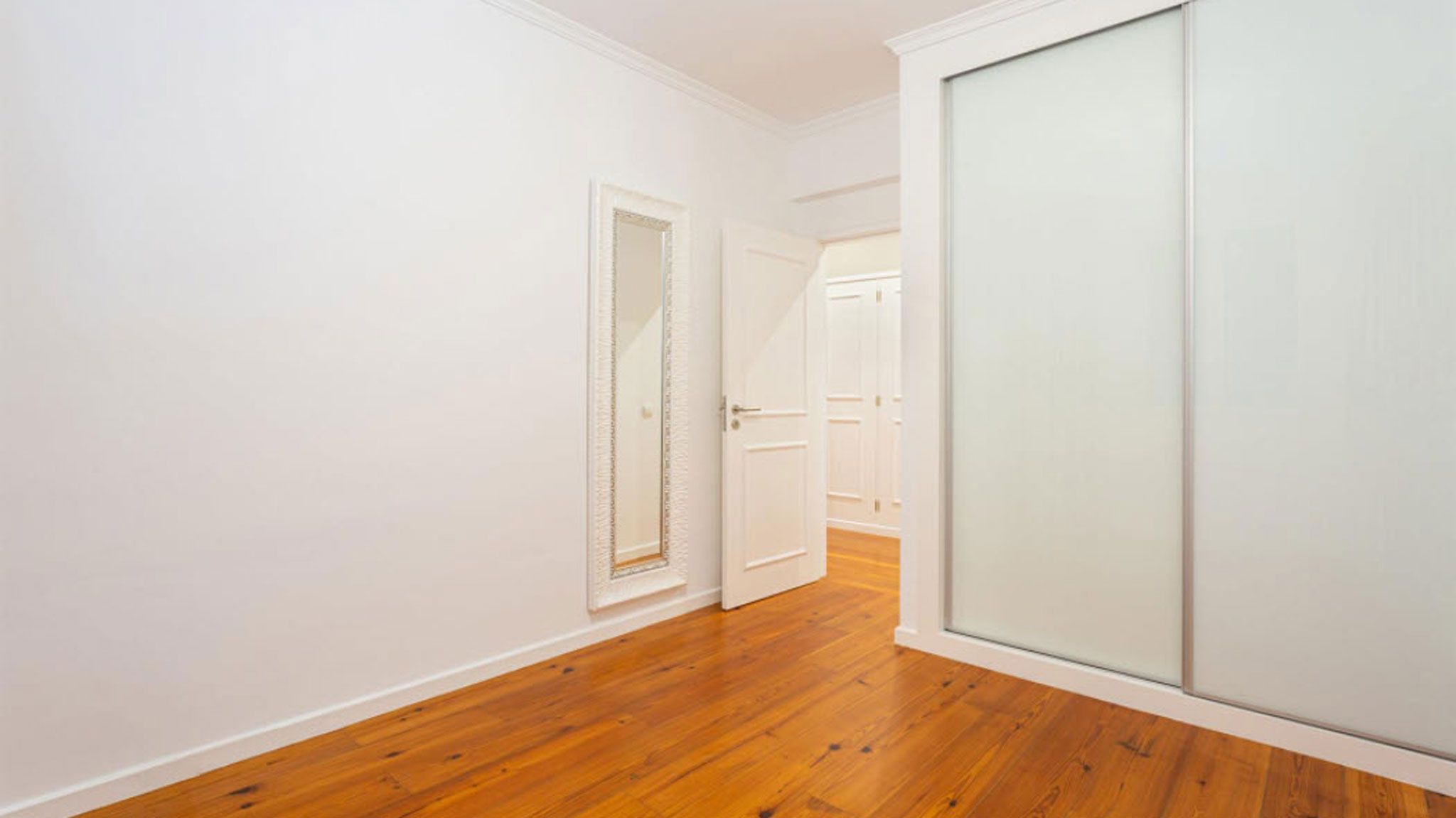M544 Bedroom