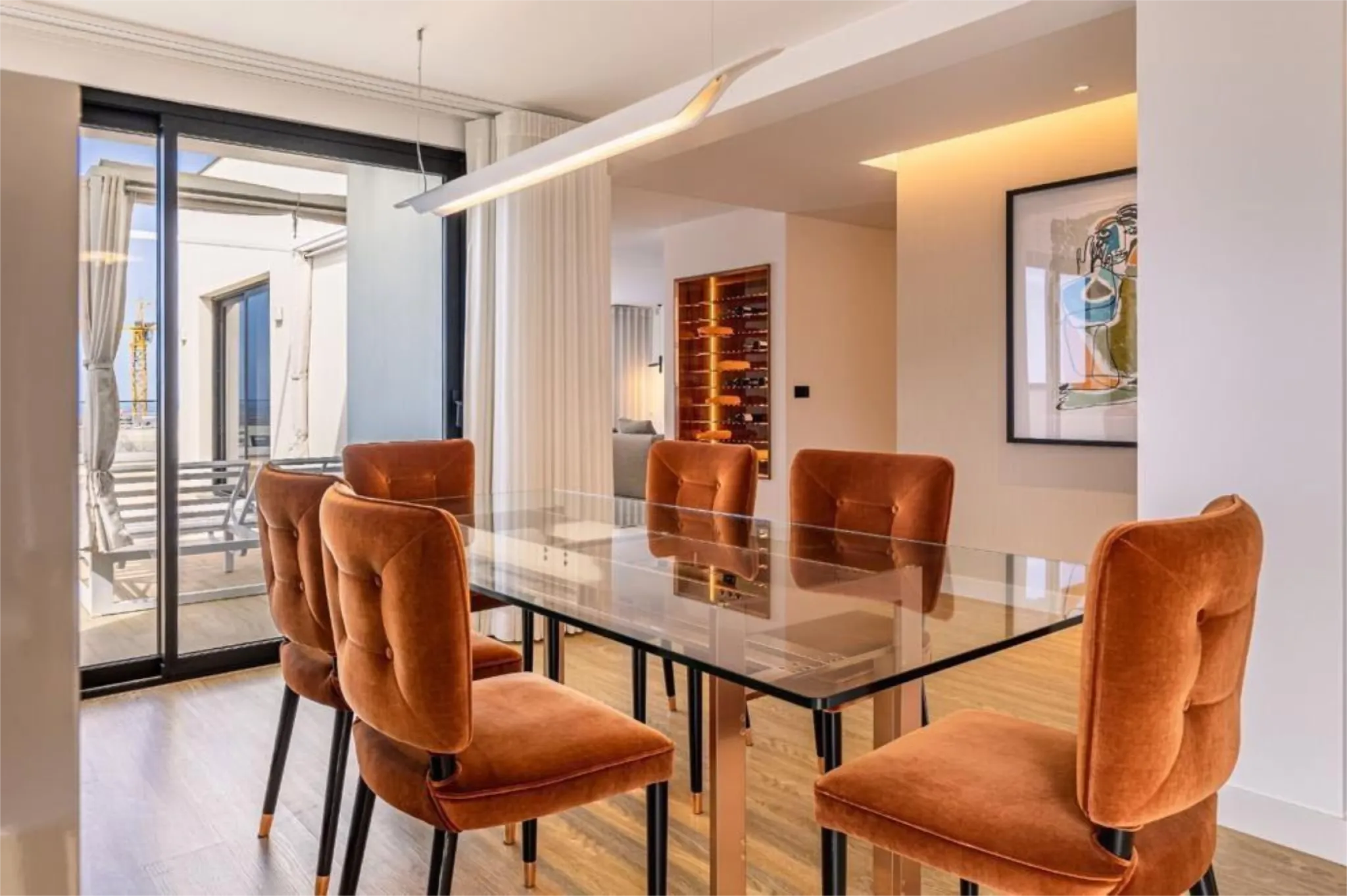 M801 Diningroom