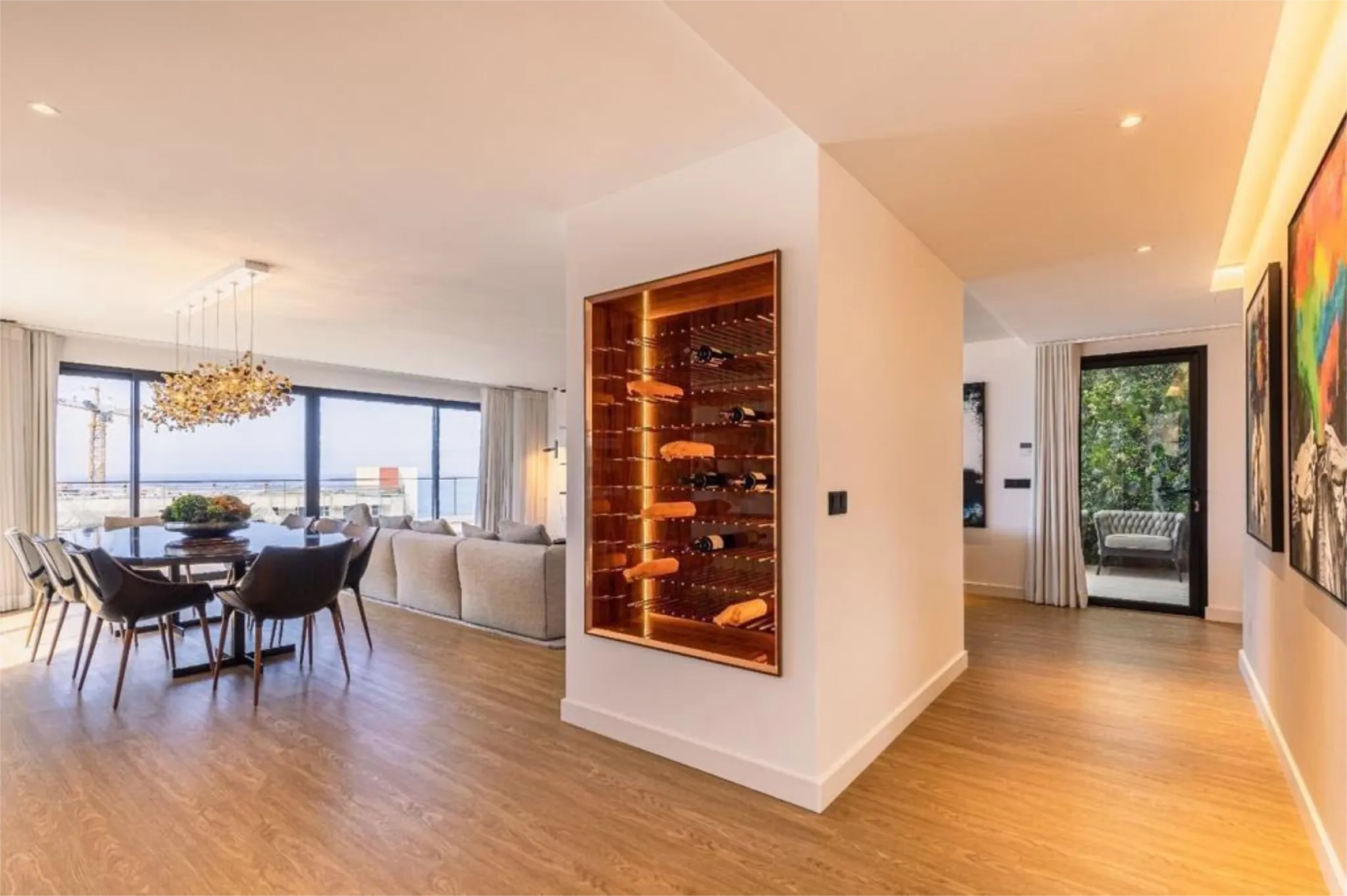 M801 Livingroom