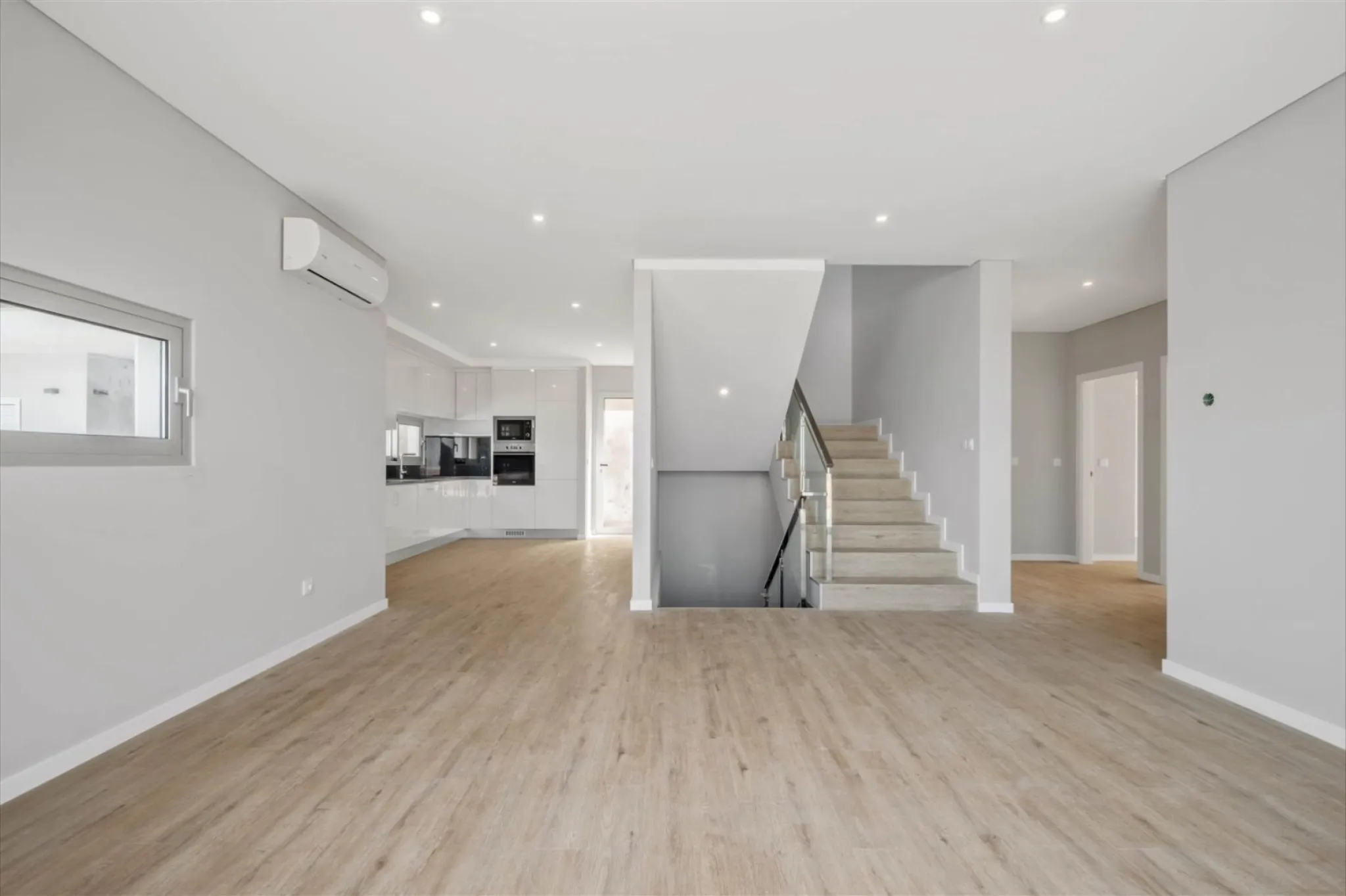 M802 Livingroom
